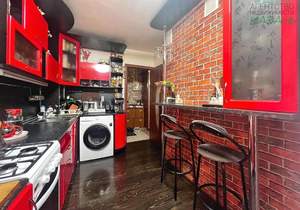 3-к квартира, вторичка, 72м2, 8/10 этаж