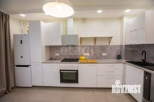 3-к квартира, вторичка, 101м2, 2/10 этаж