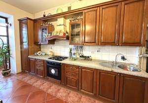 3-к квартира, вторичка, 156м2, 3/9 этаж