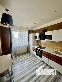 2-к квартира, вторичка, 60м2, 12/18 этаж