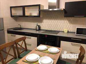 2-к квартира, вторичка, 64м2, 2/18 этаж