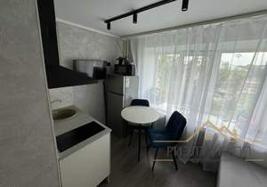 Студия квартира, вторичка, 13м2, 4/5 этаж