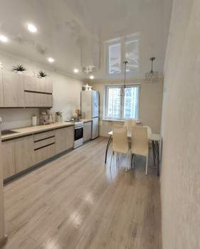 2-к квартира, вторичка, 64м2, 10/18 этаж