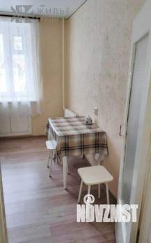 2-к квартира, вторичка, 49м2, 1/5 этаж