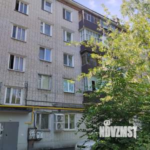 3-к квартира, вторичка, 58м2, 3/5 этаж