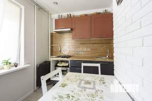 3-к квартира, вторичка, 60м2, 2/10 этаж