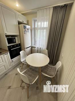 3-к квартира, вторичка, 65м2, 3/6 этаж