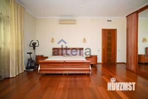 4-к квартира, вторичка, 223м2, 4/5 этаж