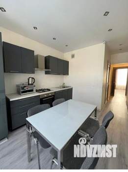 2-к квартира, вторичка, 94м2, 7/7 этаж