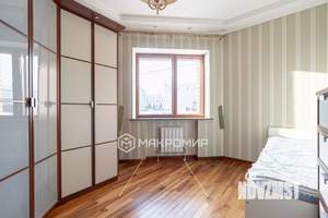 4-к квартира, вторичка, 125м2, 2/4 этаж