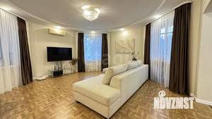 3-к квартира, вторичка, 82м2, 3/8 этаж