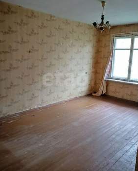 2-к квартира, вторичка, 45м2, 1/5 этаж