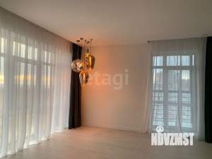 2-к квартира, вторичка, 61м2, 9/17 этаж