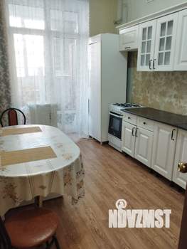 2-к квартира, вторичка, 50м2, 1/10 этаж