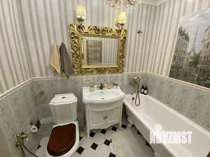 3-к квартира, вторичка, 70м2, 7/19 этаж
