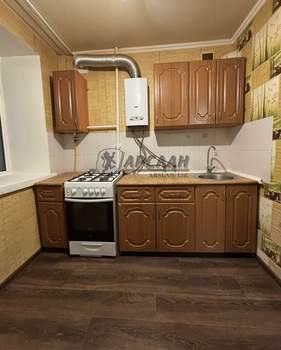 2-к квартира, вторичка, 42м2, 2/5 этаж