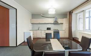 2-к квартира, вторичка, 130м2, 2/9 этаж