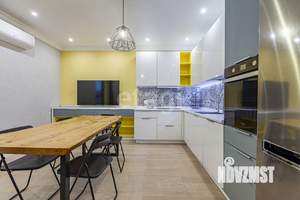 3-к квартира, вторичка, 77м2, 12/20 этаж