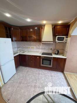 2-к квартира, вторичка, 57м2, 10/14 этаж