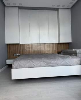 2-к квартира, вторичка, 61м2, 9/17 этаж