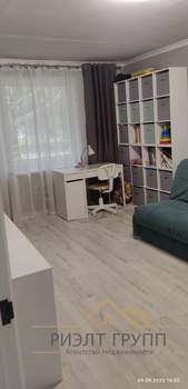 2-к квартира, вторичка, 56м2, 1/9 этаж