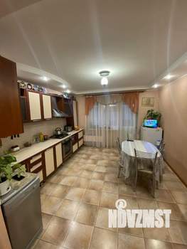 4-к квартира, вторичка, 105м2, 4/5 этаж