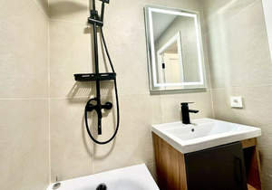2-к квартира, вторичка, 50м2, 2/10 этаж