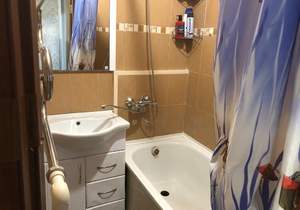 2-к квартира, вторичка, 44м2, 1/5 этаж