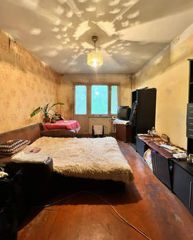 3-к квартира, вторичка, 60м2, 3/5 этаж