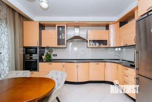 3-к квартира, вторичка, 97м2, 4/15 этаж