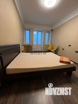 4-к квартира, вторичка, 95м2, 3/3 этаж