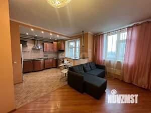 2-к квартира, вторичка, 72м2, 9/9 этаж