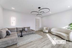 3-к квартира, вторичка, 113м2, 2/8 этаж