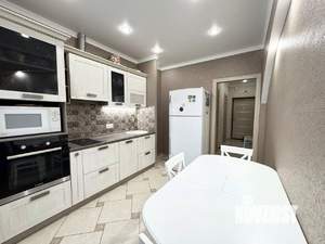 2-к квартира, вторичка, 61м2, 2/17 этаж