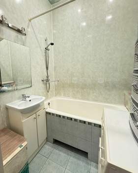3-к квартира, вторичка, 62м2, 2/4 этаж