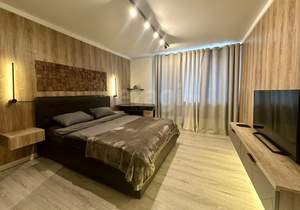 2-к квартира, вторичка, 58м2, 14/18 этаж