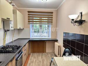 3-к квартира, вторичка, 61м2, 1/5 этаж