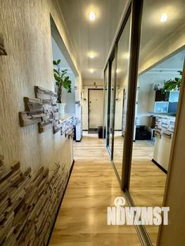 3-к квартира, вторичка, 63м2, 8/9 этаж