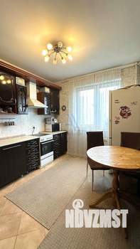 2-к квартира, вторичка, 53м2, 10/10 этаж