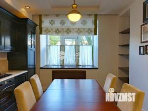 3-к квартира, вторичка, 102м2, 2/5 этаж