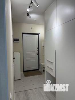 1-к квартира, вторичка, 32м2, 10/19 этаж