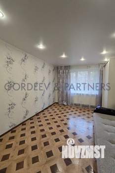 2-к квартира, вторичка, 49м2, 1/5 этаж