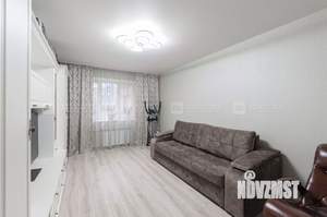 2-к квартира, вторичка, 65м2, 1/9 этаж
