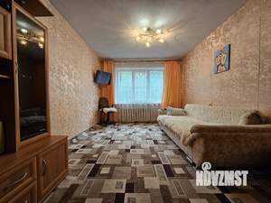 2-к квартира, вторичка, 53м2, 1/9 этаж