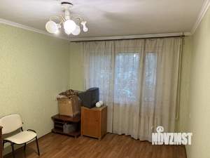 3-к квартира, вторичка, 58м2, 1/5 этаж