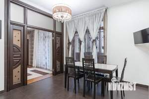 4-к квартира, вторичка, 131м2, 3/8 этаж