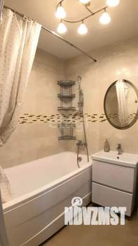 2-к квартира, вторичка, 60м2, 2/19 этаж