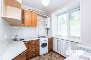 2-к квартира, вторичка, 52м2, 1/5 этаж