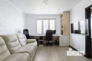 3-к квартира, вторичка, 73м2, 9/18 этаж