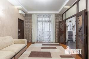 4-к квартира, вторичка, 131м2, 3/8 этаж